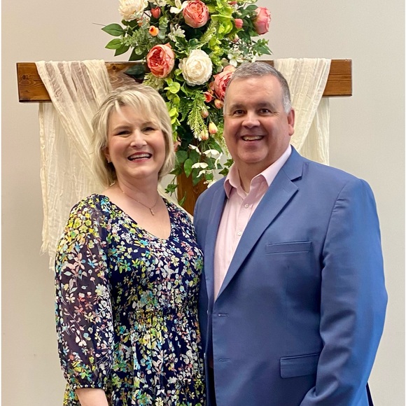 Meet your Posher, Pastor Dr Clay Hallmark - Picture 2 of 5